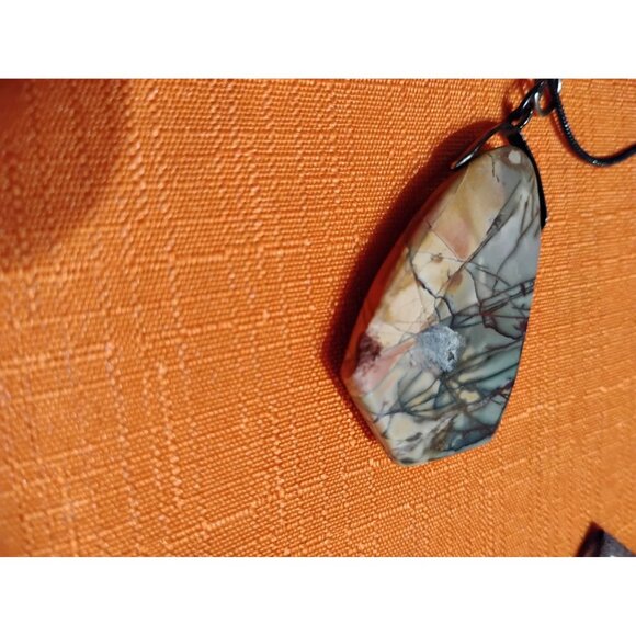 Jasper stone necklace on rope cord, small chip hobo naturalist looks handmade - Picture 6 of 8